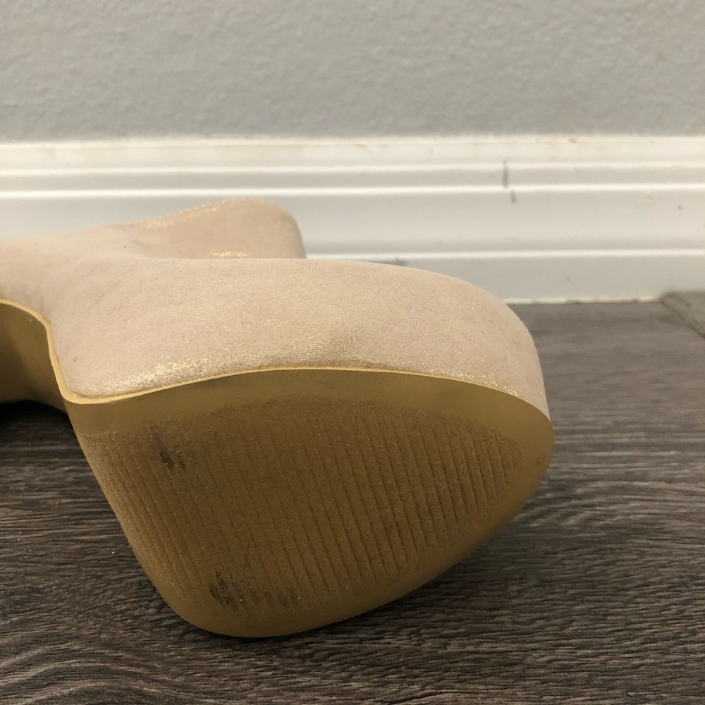 Booties - Picture 3 of 4